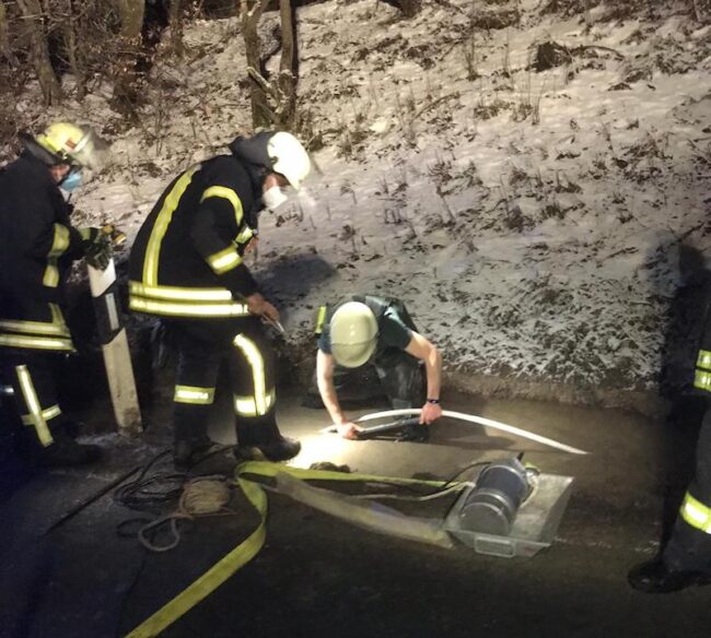 2021 01 Einsatz NUttlar L 776 Überflutung