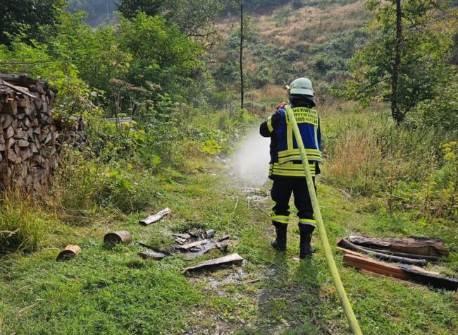 2024 08 Lagerfeuer Nuttlar