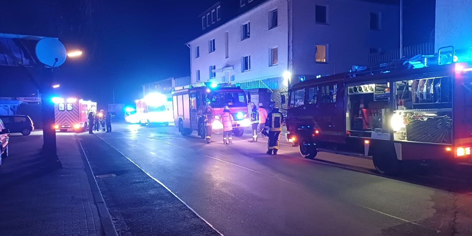 60b9add4-c781-46e2-b3a4-237194342afc